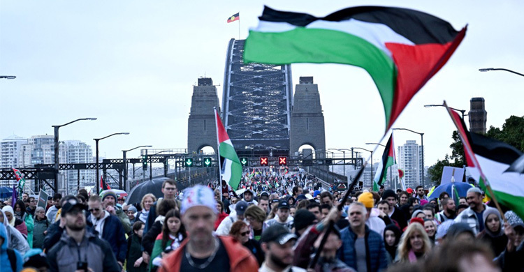 অস্ট্রেলিয়াতে ফিলিস্তিনের পক্ষে লাখো মানুষের 'মানবতার মিছিল'